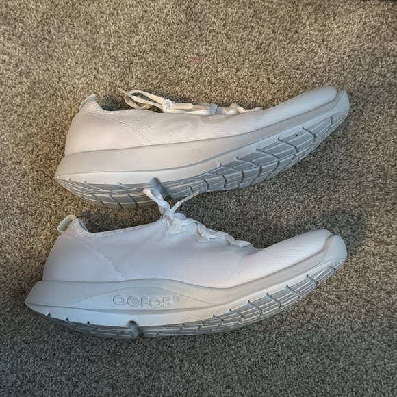 OOFOS White OOmg Sport LS Sneakers - Picture 4 of 4
